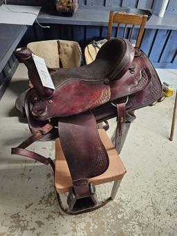 17" DIXIE ROPER SADDLE