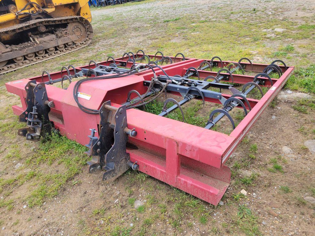 HOELSCHER HYDRAULIC GRAPPLE SQUARE, 18 BALE JOHN DEERE 640 COUPLINS HOOK-UP