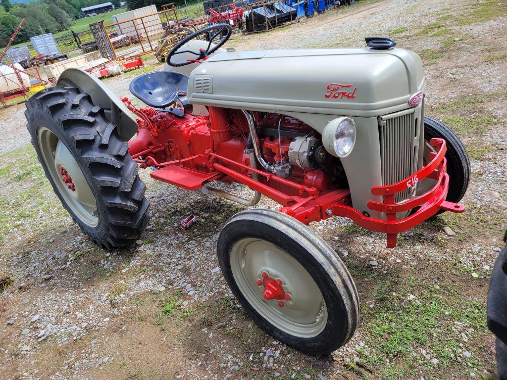 FORD 8N TRACTOR, HAS BEEN RE-DONE, RUNS/DRIVES