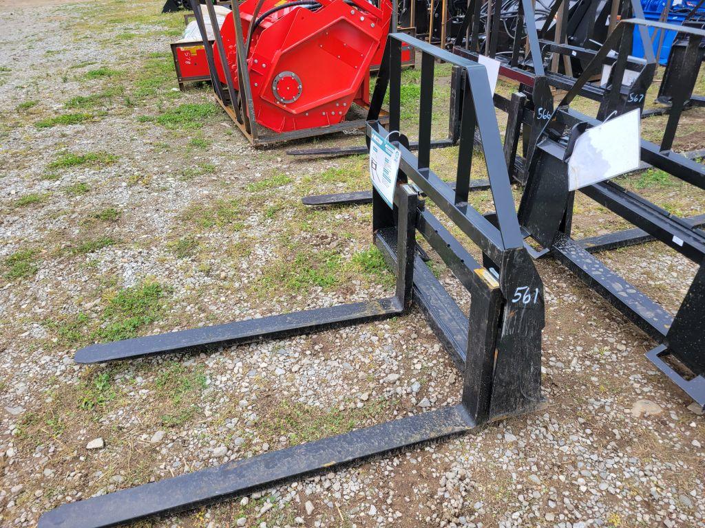 UNUSED MOWER KING 2024 QA 48" PALLET FORKS, **SELLS ABSOLUTE**