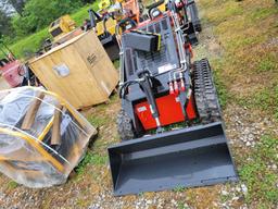 UNUSED AGT 2024 LRT23 23HP MINI SKID STEER, SN:2312008540, **SELLS ABSOLUTE