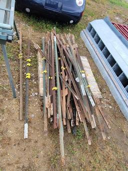 PALLET OF MISC FENCE POST