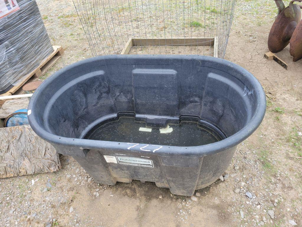 RUBBERMAID 100 GALLON TROUGH