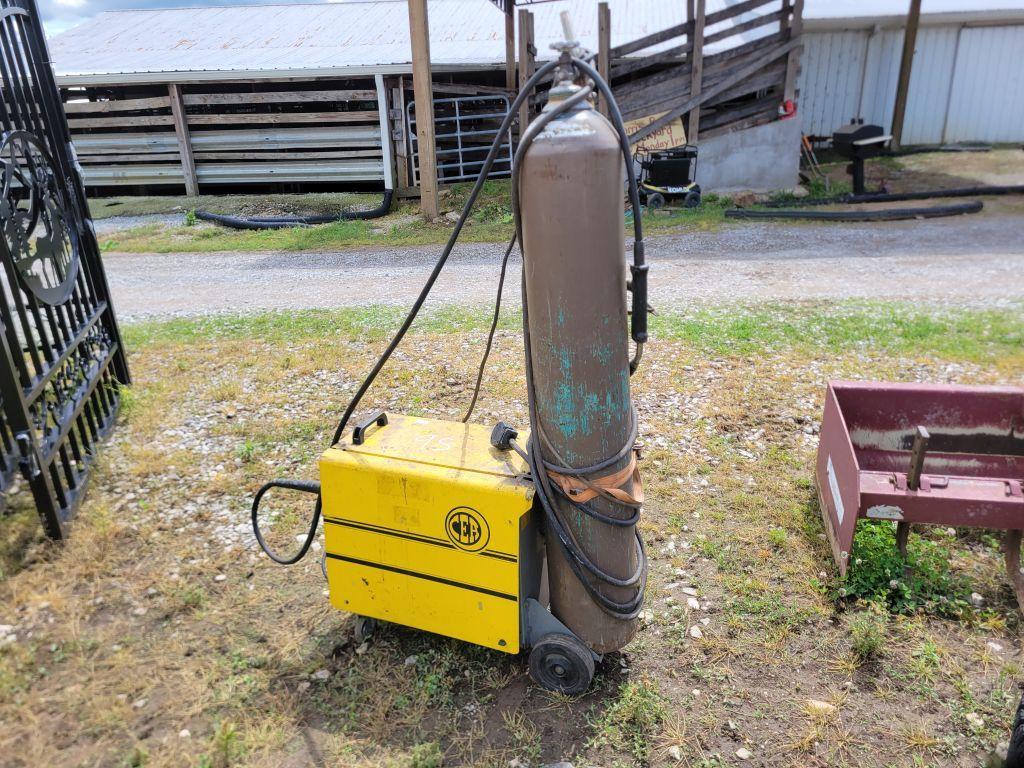 CEA MIG WELDER WITH BOTTLE