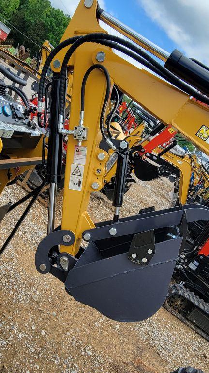 2025 UNUSED AGT MY50R MINI EXCAVATOR WITH CAB RATO 29HP, 21KW GAS ENGINE WI
