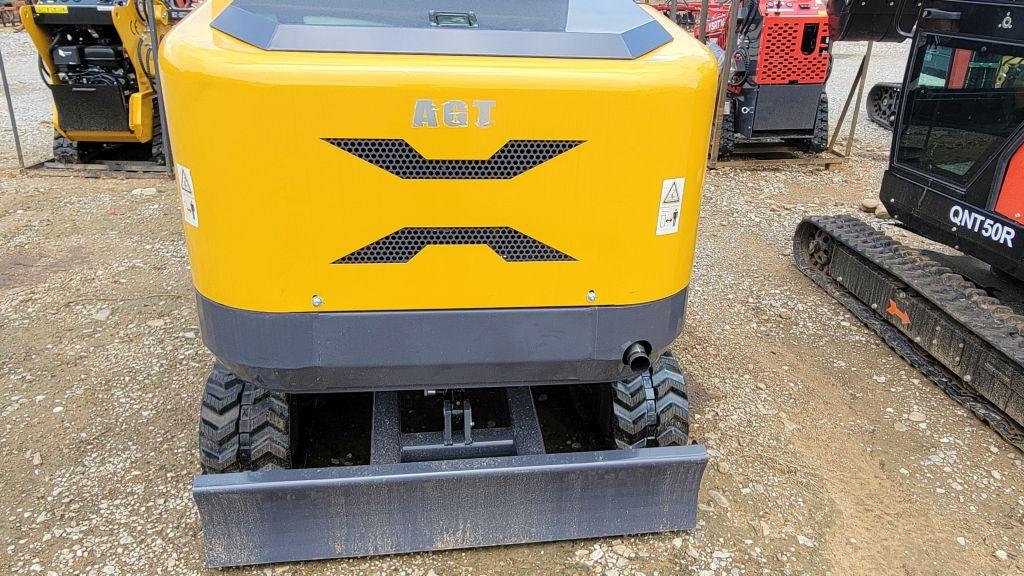 2025 UNUSED AGT MY50R MINI EXCAVATOR WITH CAB RATO 29HP, 21KW GAS ENGINE WI