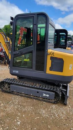 2025 UNUSED AGT MY50R MINI EXCAVATOR WITH CAB RATO 29HP, 21KW GAS ENGINE WI