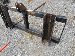 PIN ON/ 3PH HAY SPEAR
