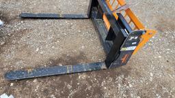 LANDHONOR PF-11-3500G UNUSED 2025 SKID STEER PALLET FORKS 48" LONG ADJUSTAB