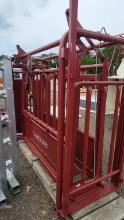 TARTER BRAND USED CATTLE WORKING CHUTE SERIES 3, SN:27150