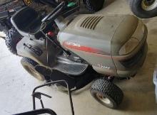CRAFTSMAN RIDING LAWNMOWER LT 200, KOHLER ENGINE 17 H.P. , RUNS WELL