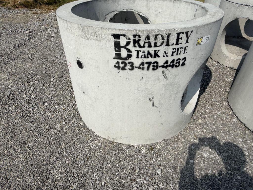 CONCRETE JUNCTION PIPE 58" WIDE 43" TALL 32" HOLE