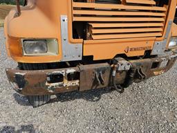 1990 INTERNATIONAL DUMP TRUCK, SINGLE AXLE, DIESEL, AIR BRAKES, 466 INT MOT