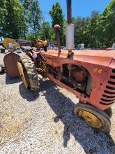 MASSEY HARRIS 44 TRICYCLE TRACTOR
