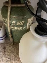 3 SPRAYER, 1 AIR TANK
