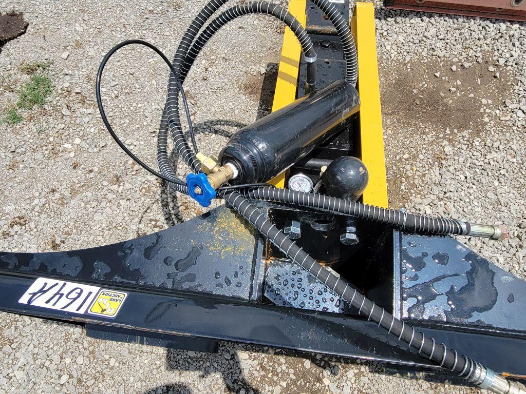 2025 AGT SSHH680 SKID STEER BREAKER, FIT TO SKID STEER LOADER, TOP TYPE, SN