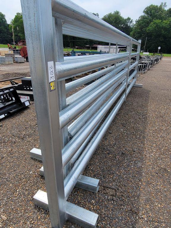 NEW 20' FREE STANDING GALV PANEL