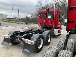 2019 FREIGHTLINER CASCADIA Serial Number: 3AKJGBDVXKDKE8739