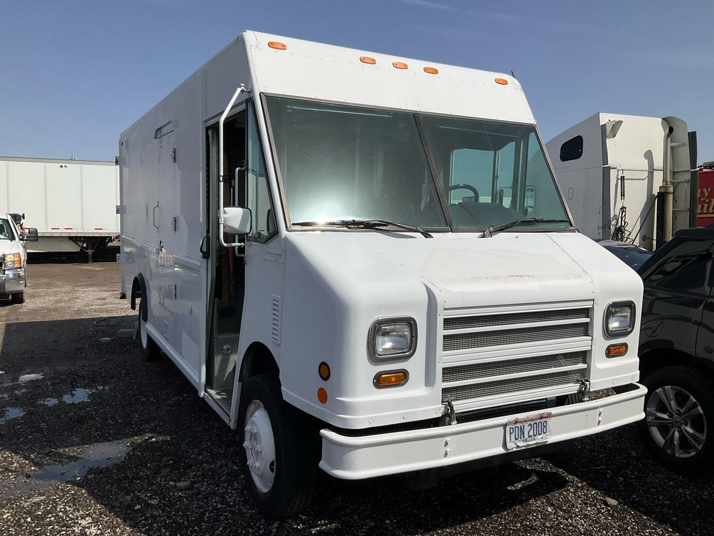 2002 FREIGHTLINER MT45 Serial Number: 4UZAANCP32CK26540