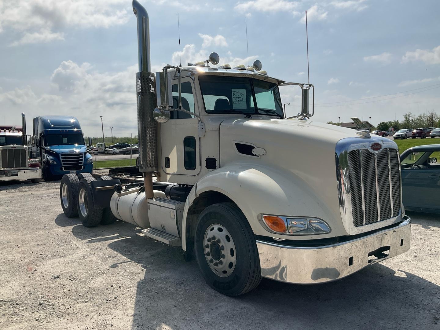 2009 PETERBILT 386 Serial Number: 1XPHD49X29D777315