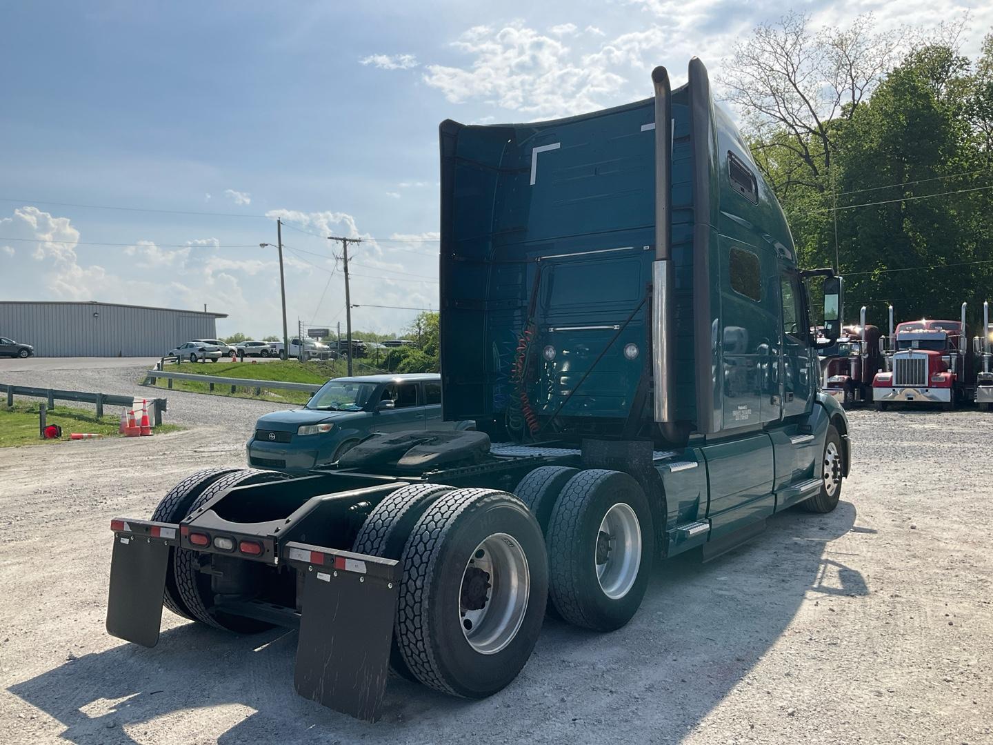 2019 VOLVO VNL64T760 Serial Number: 4V4NC9EH2KN898000