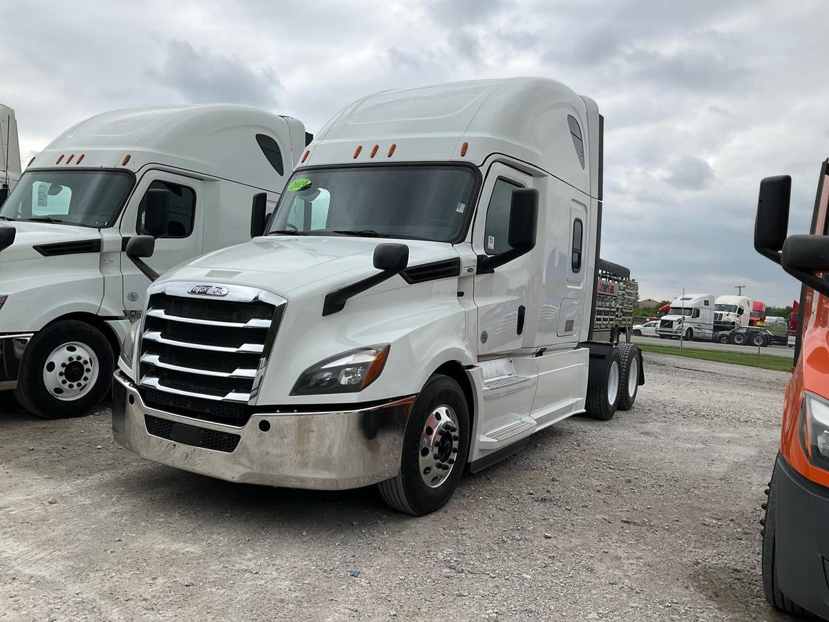 2019 FREIGHTLINER CASCADIA Serial Number: 3AKJHHDR4KSKW2168