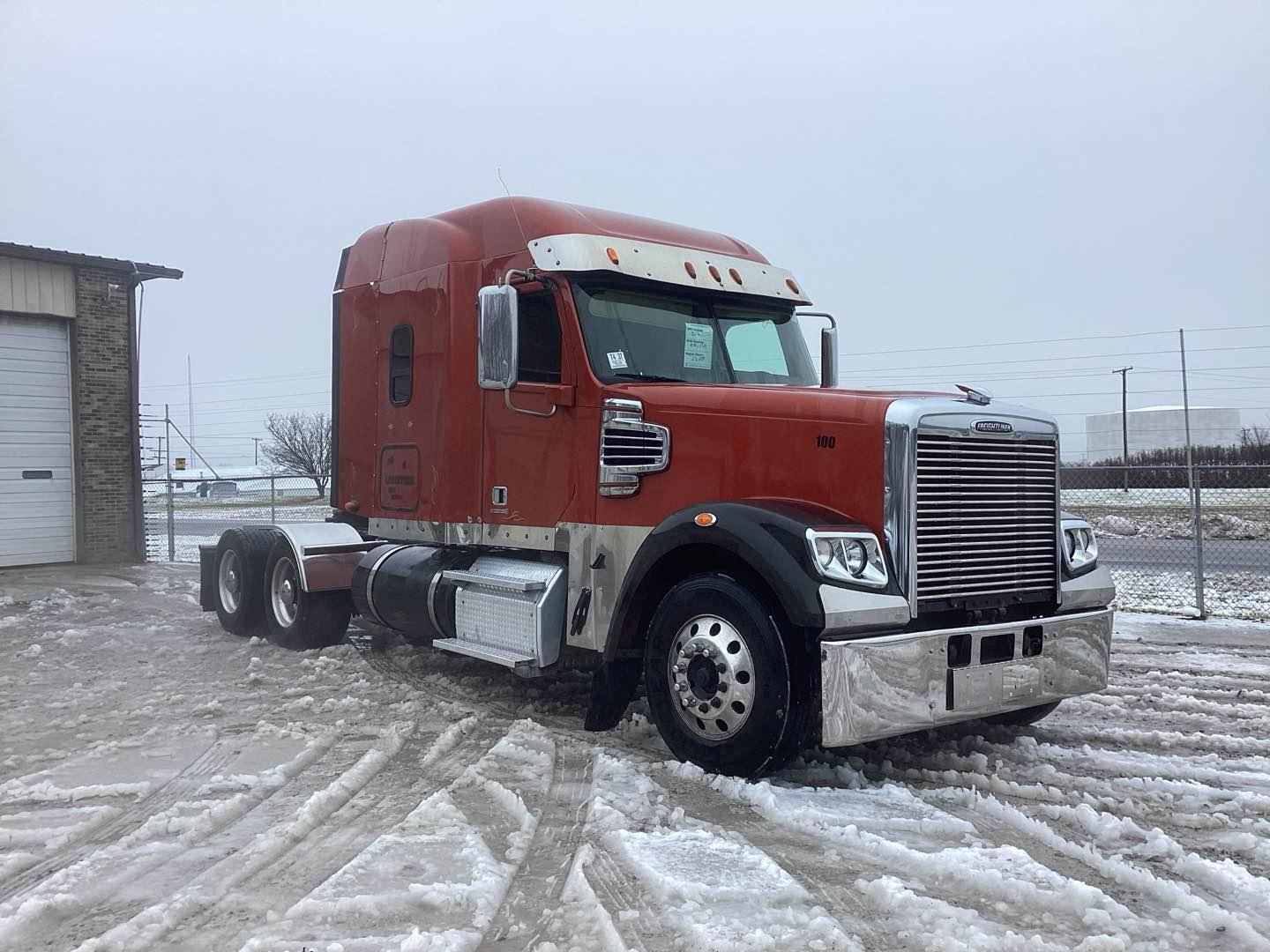 2015 FREIGHTLINER CORONADO Serial Number: 3AKJGMD61FDGM9677