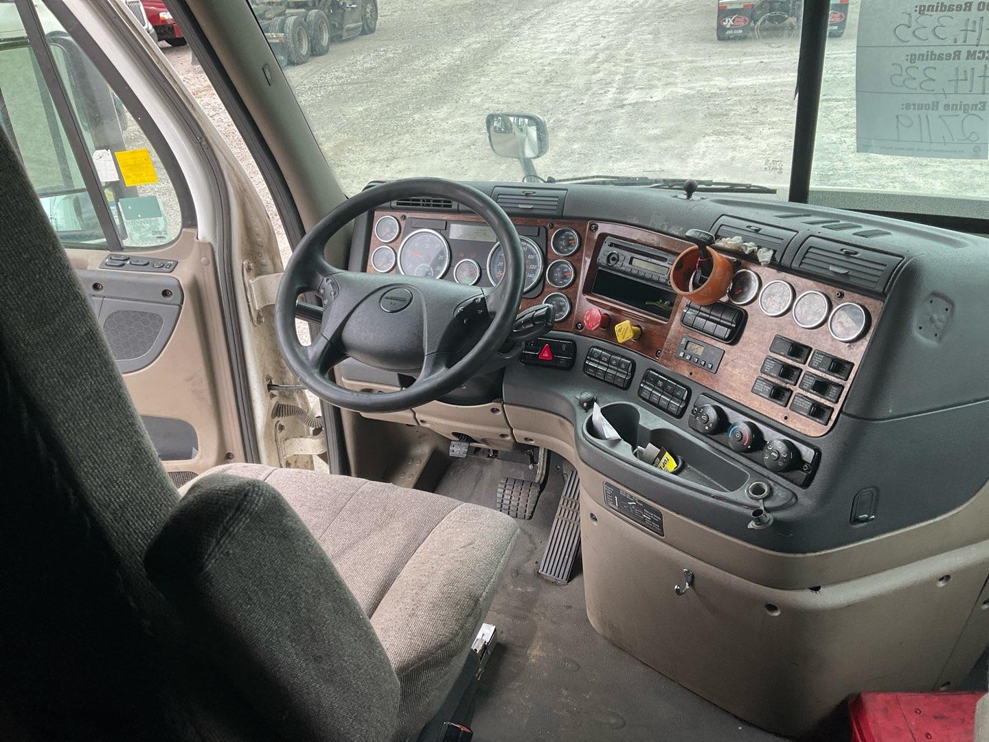 2016 FREIGHTLINER CASCADIA 125 Serial Number: 3AKJGLD58GSGZ6672