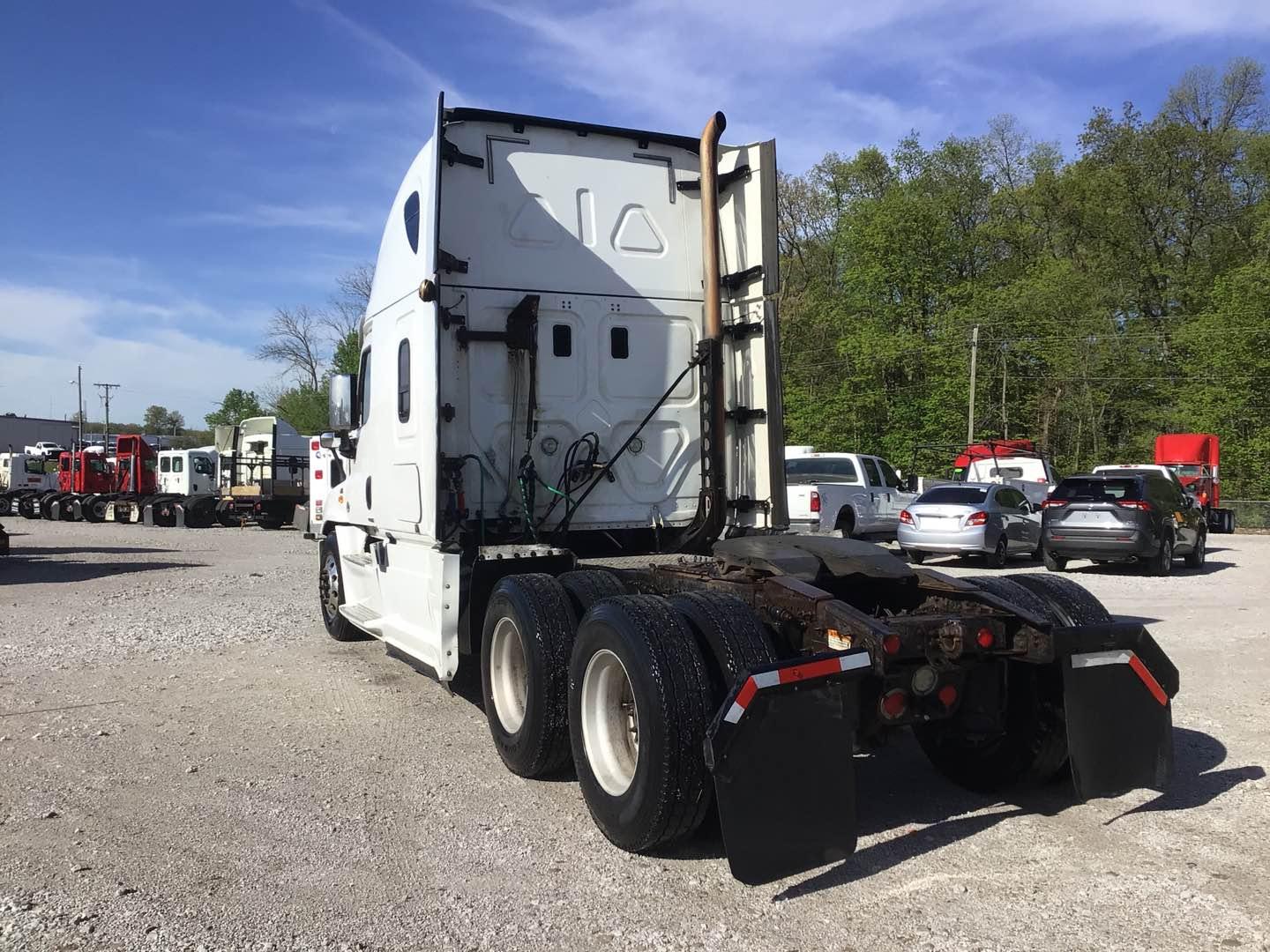 2016 FREIGHTLINER CASCADIA 125 Serial Number: 3AKJGLD58GSGZ6672