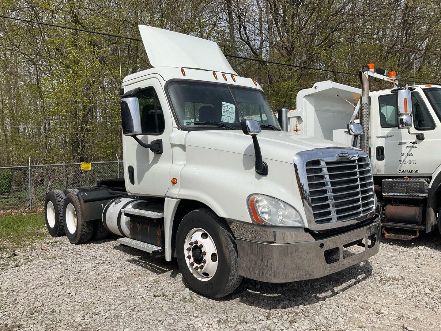 2018 FREIGHTLINER CASCADIA Serial Number: 1FUJGEDR9JLJY6720