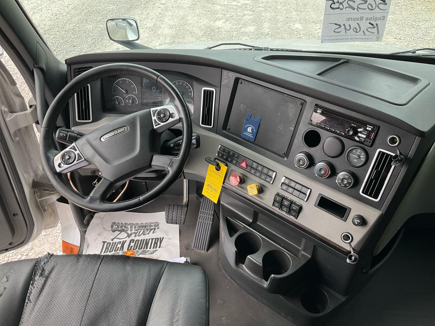 2019 FREIGHTLINER CASCADIA Serial Number: 1FUJHHDR1KLKM3427