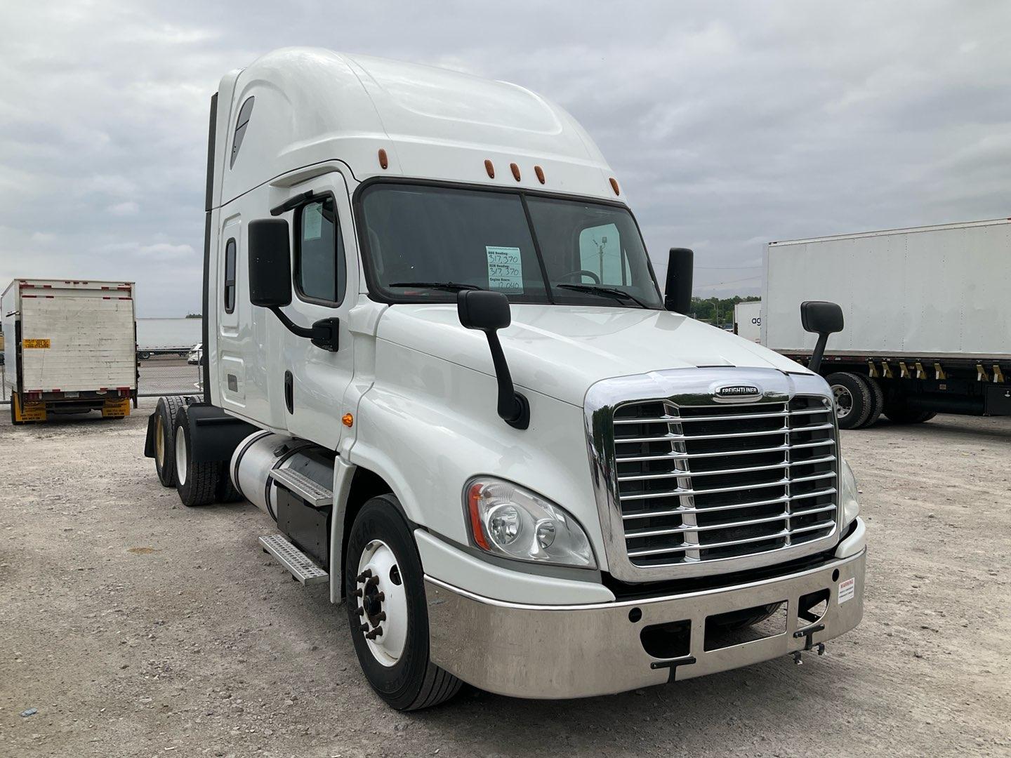 2018 FREIGHTLINER CASCADIA Serial Number: 3AKJGLFG5JSKB3332