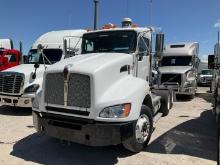 2013 KENWORTH CONSTRUCTION Serial Number: 1XKBD59X1DJ348677