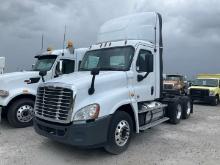 2017 FREIGHTLINER CASCADIA Serial Number: 3AKJGEDV5HSHY3992