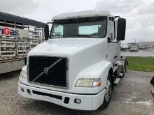 2013 VOLVO VNM64T200 Serial Number: 4V4MC9DG7DN144906