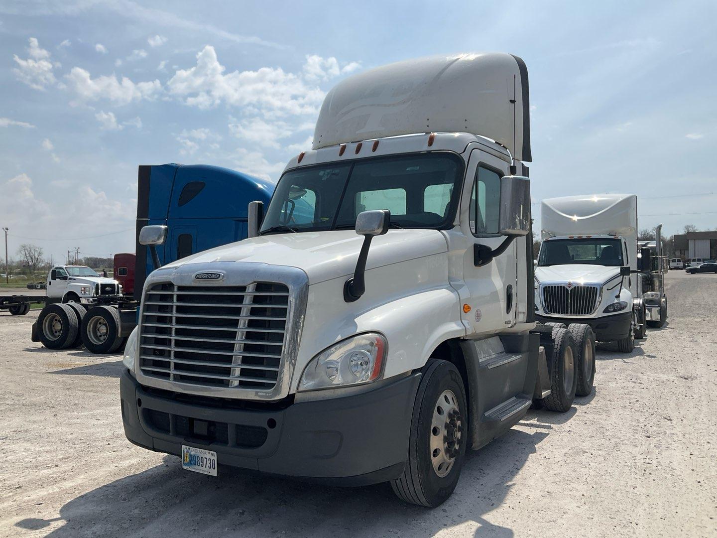 2016 FREIGHTLINER CASCADIA-SERIES Serial Number: 3AKJGEDV1GSHV2379