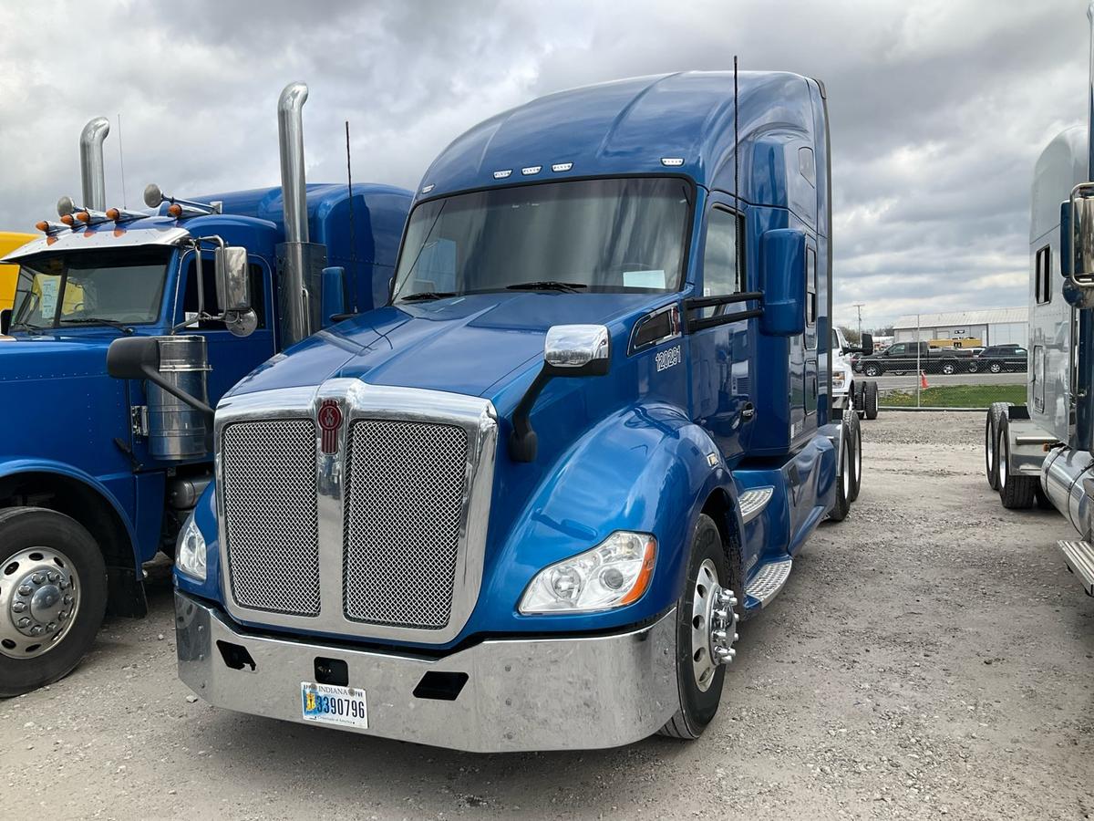 2020 KENWORTH T680 Serial Number: 1XKYDP9X6LJ362112