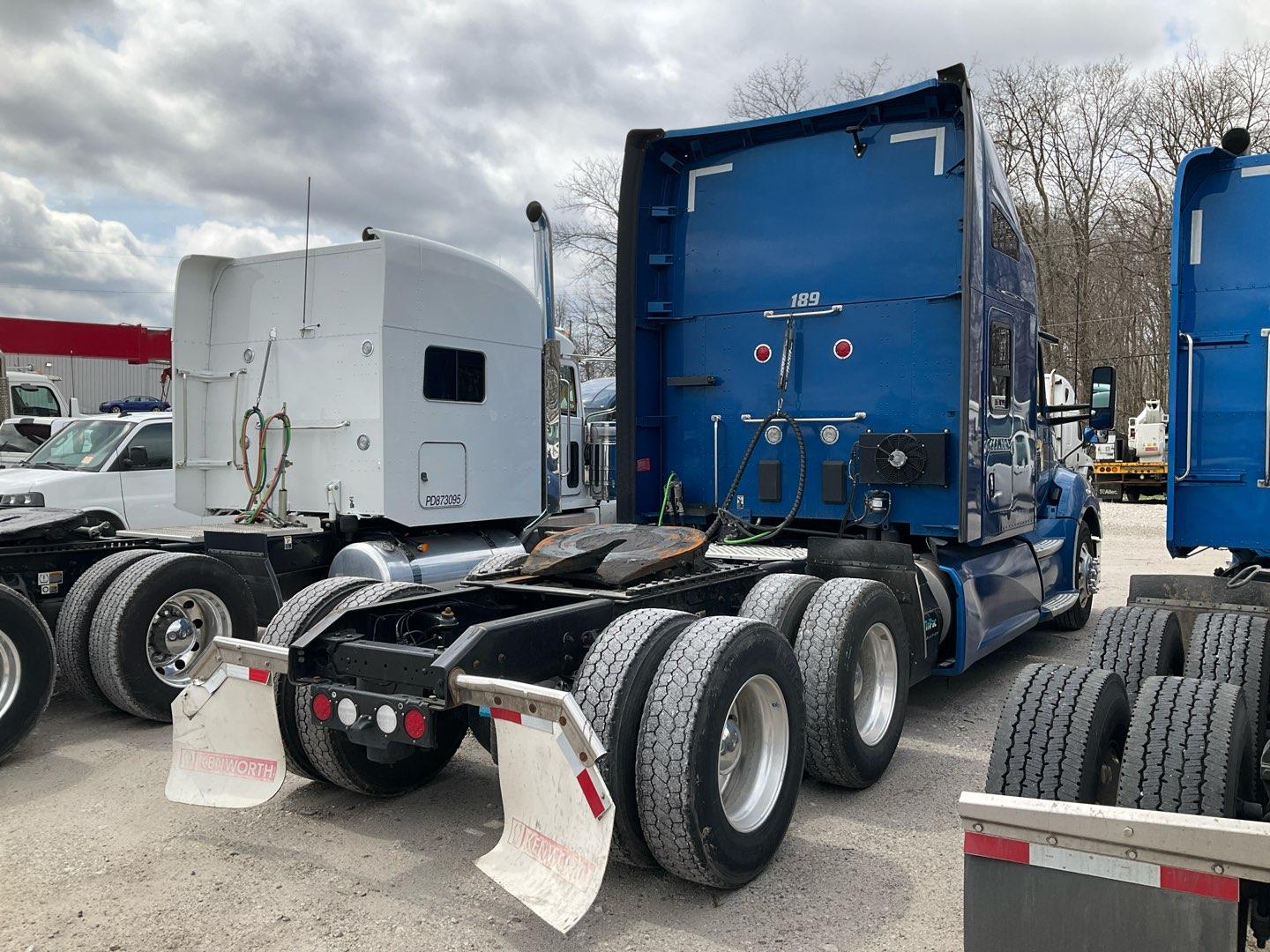 2020 KENWORTH T680 Serial Number: 1XKYDP9X6LJ362112