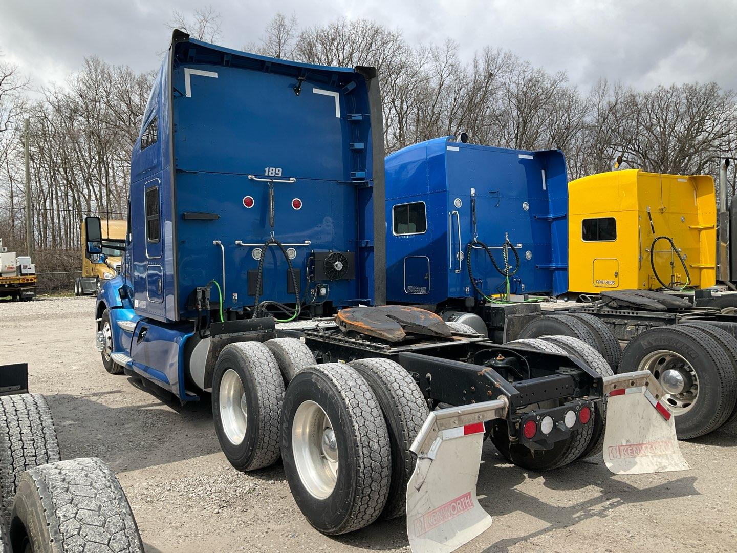 2020 KENWORTH T680 Serial Number: 1XKYDP9X6LJ362112