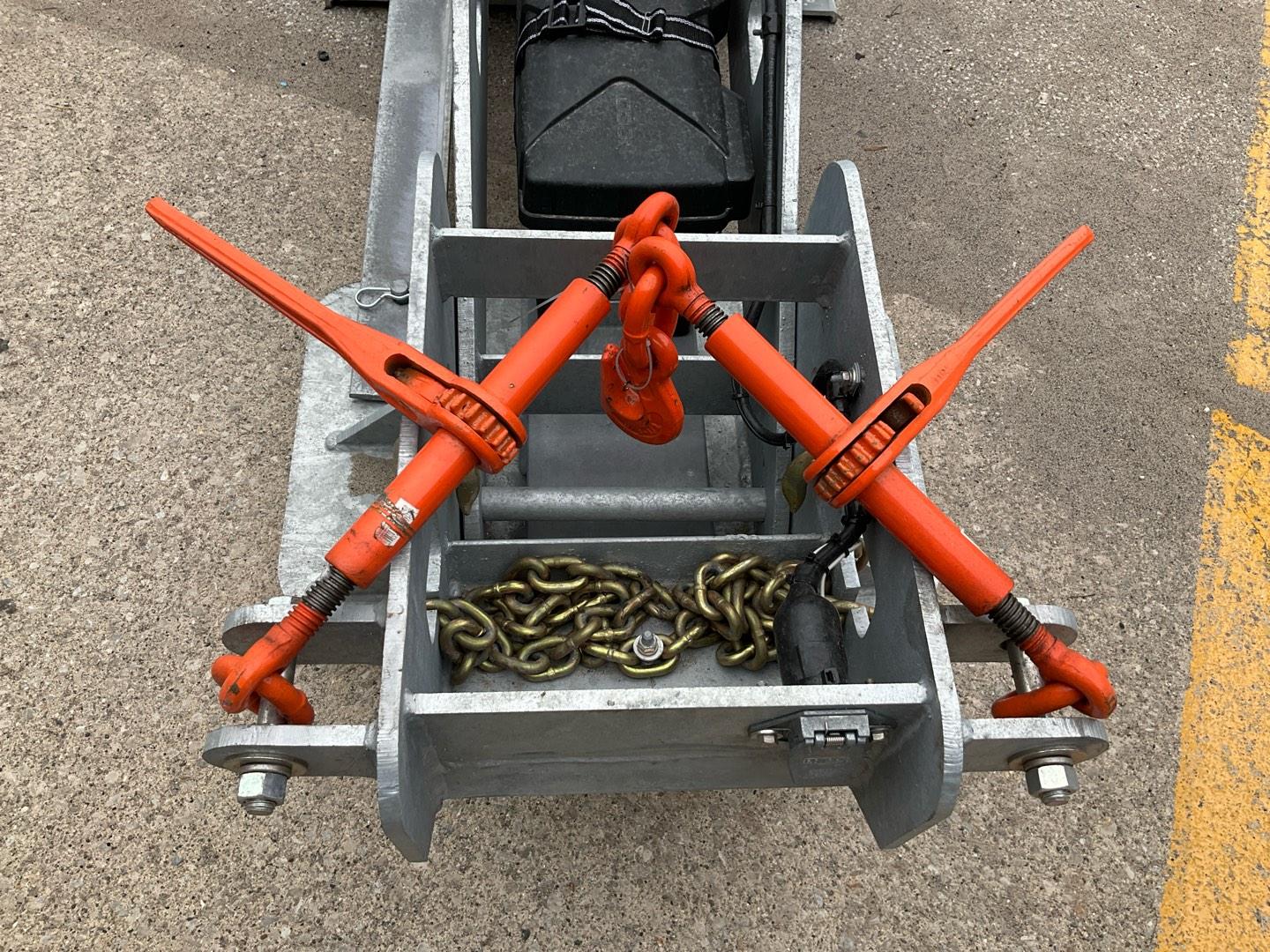 2050 PRO-TOTE 8. ELITE Serial Number: 5040M0D78376