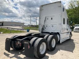 2022 FREIGHTLINER CASCADIA Serial Number: 3AKJHHDR3NSNU3222