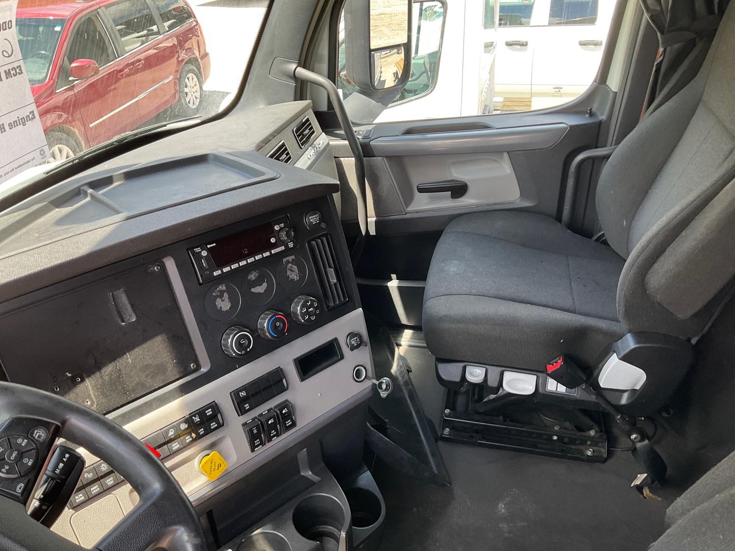 2022 FREIGHTLINER CASCADIA Serial Number: 3AKJHHDR3NSNU3222