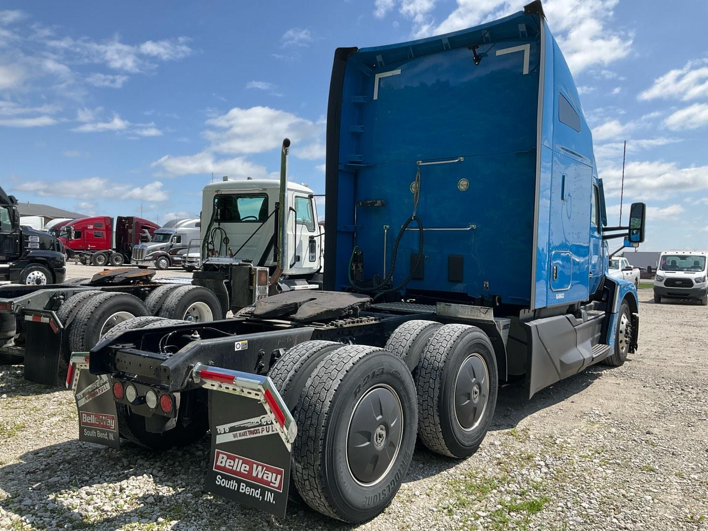 2022 KENWORTH T680 Serial Number: 1XKYD49X8NJ486433
