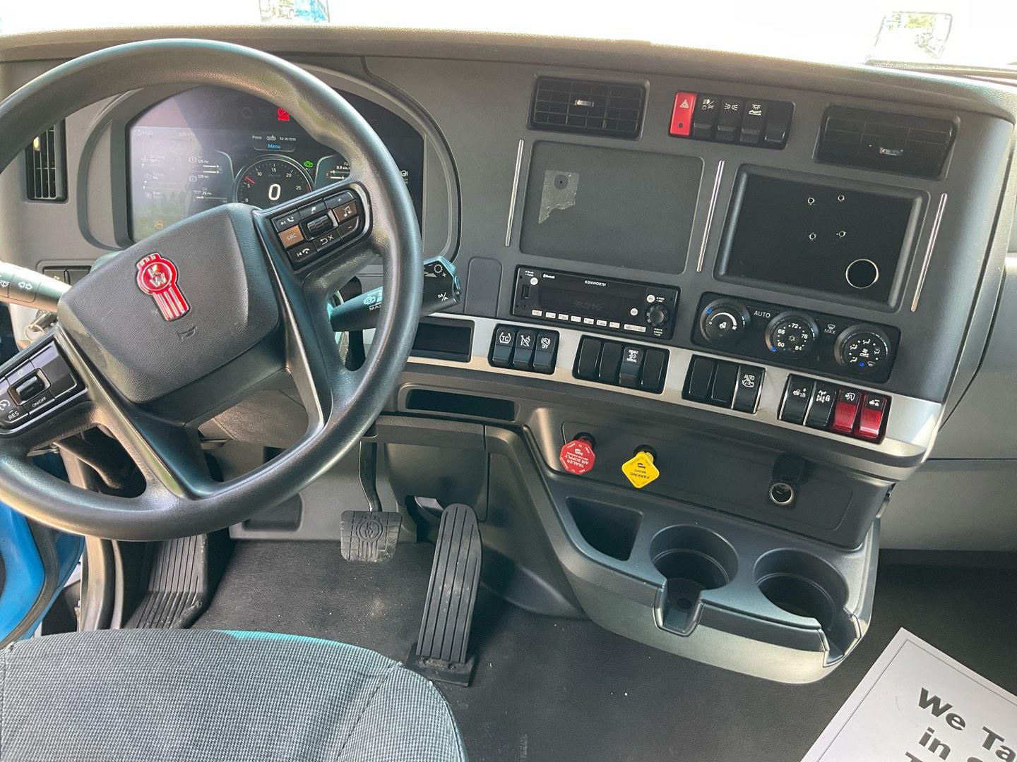 2022 KENWORTH T680 Serial Number: 1XKYD49X8NJ486433