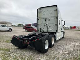 2019 FREIGHTLINER CASCADIA Serial Number: 3AKJHHDR5KSKW2048