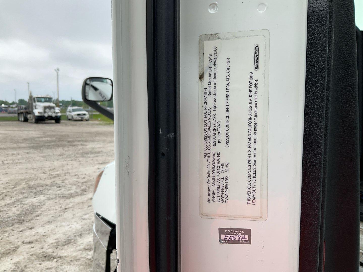 2019 FREIGHTLINER CASCADIA Serial Number: 3AKJHHDR5KSKW2048