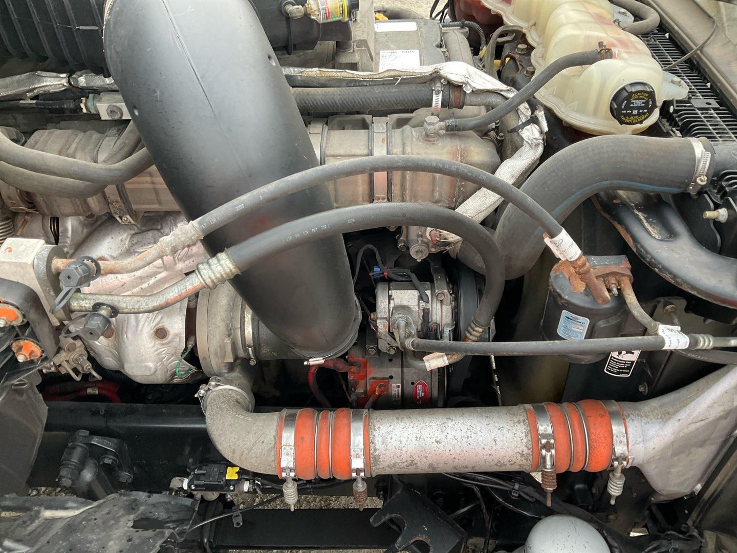 2019 FREIGHTLINER CASCADIA Serial Number: 3AKJHHDR5KSKW2048