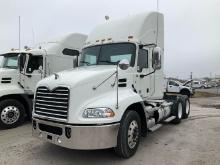 2016 MACK PINNACLE CXU613 Serial Number: 1M1AW02Y6GM010525