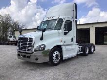 2017 FREIGHTLINER CASCADIA Serial Number: 3AKJGEBG0HDHW2816