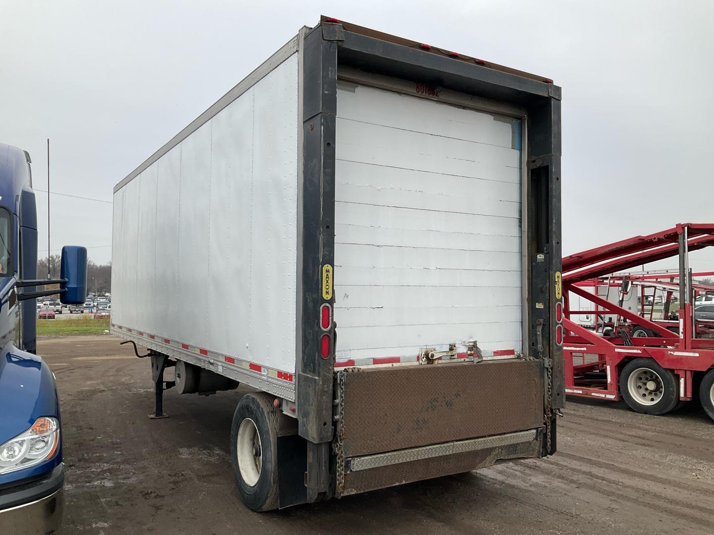 2007 UTILITY REEFER Serial Number: 1UYVS12827U189702